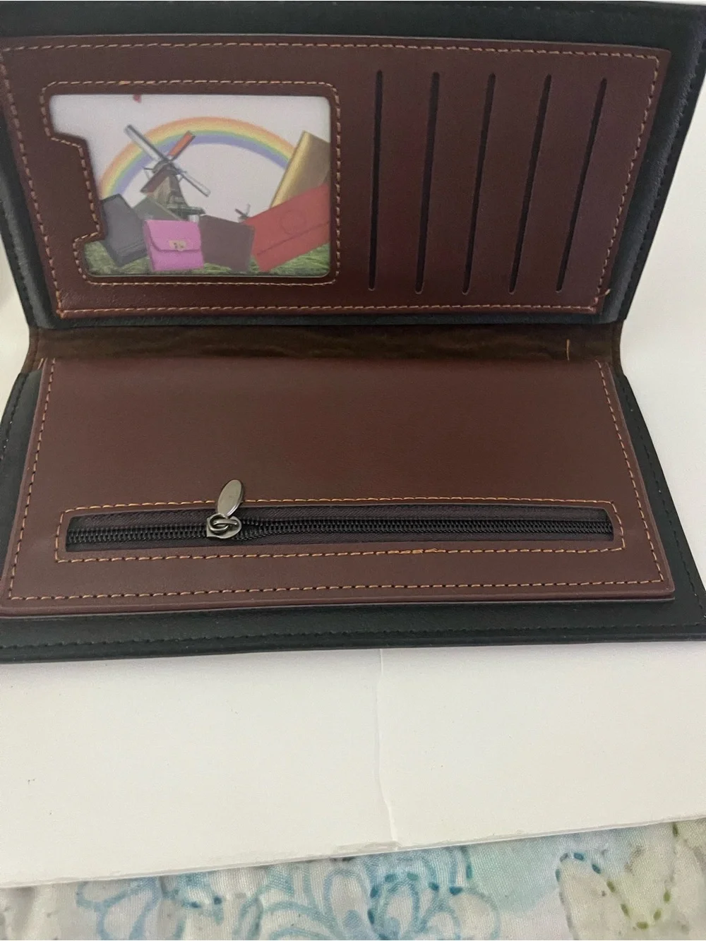 Brown Leather Bifold Wallet with Zip Pocket
